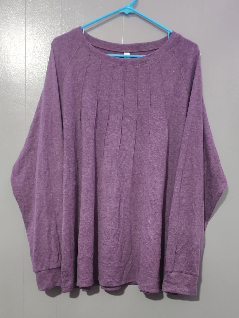Women's Purple Pleated Lightweight Pullover Sweatshirt